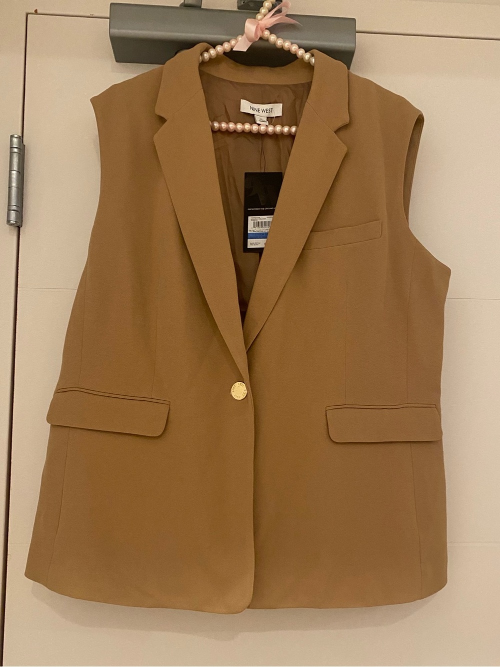 💕NEW💕Nine West Tailored Sleeveless Blazer